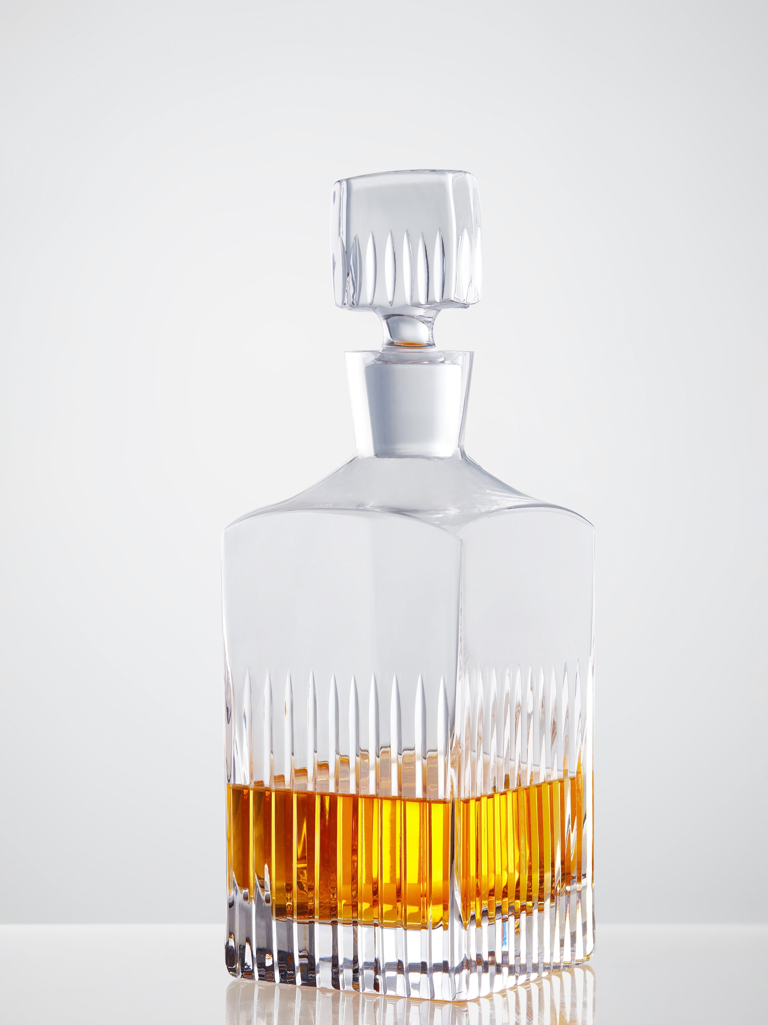 Zelda Decanter